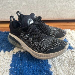 Nike Joyride Running Shoes